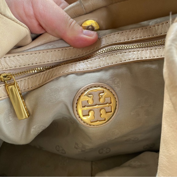 Tory Burch Leather Hobo Handbag - Picture 7 of 9